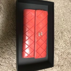 Chanel wallet 100% leather